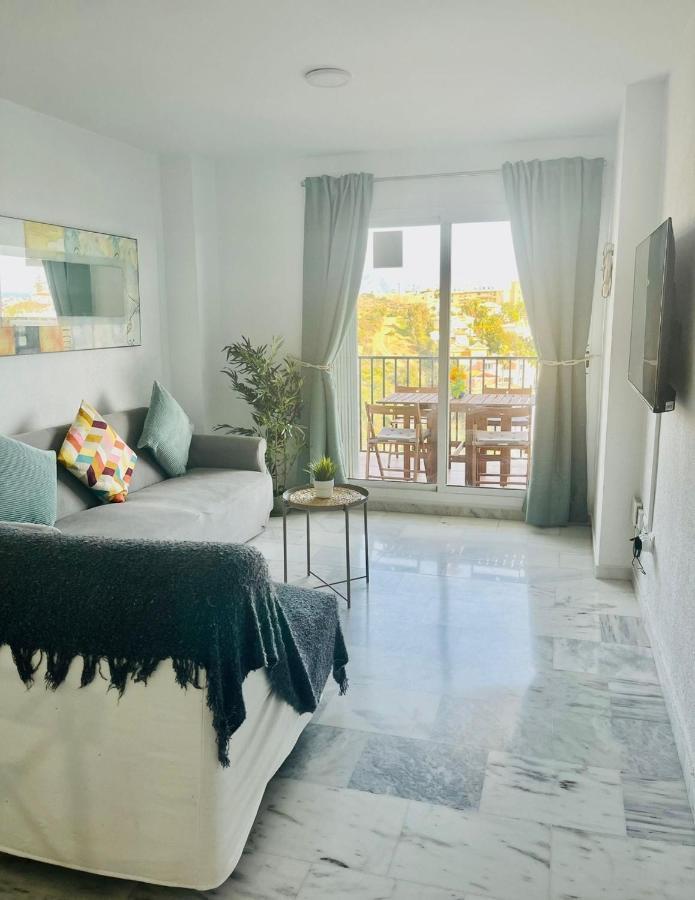 Two Bed, Two Bath Apartment With Sea Views - Angel De Miraflores マラガ エクステリア 写真
